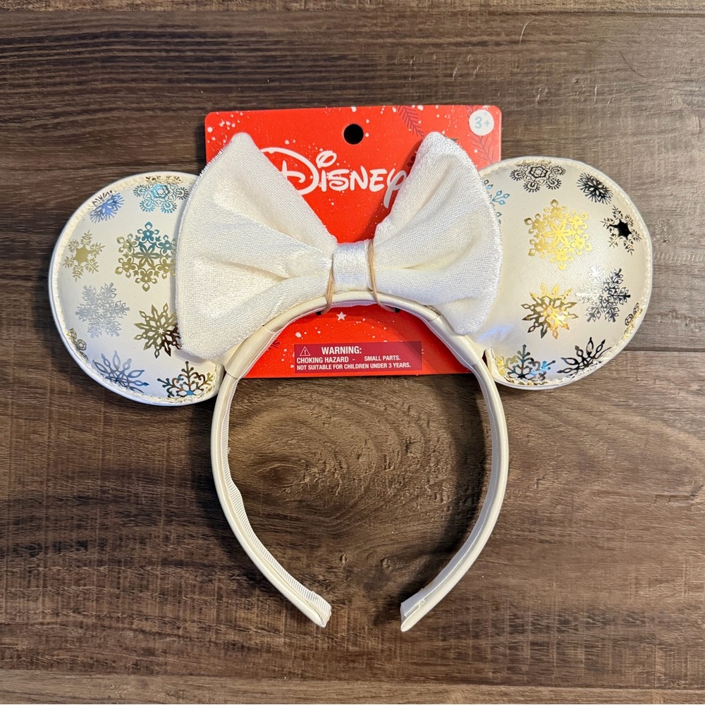 Disney Cream With Gold and Silver Snowflakes Mickey Ears, New!